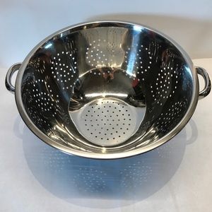 Big 15” Stainless Steel footed colander Strainer